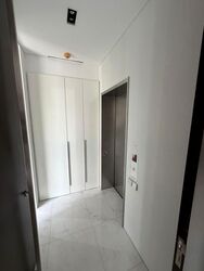 Sui Generis (D10), Condominium #566663351